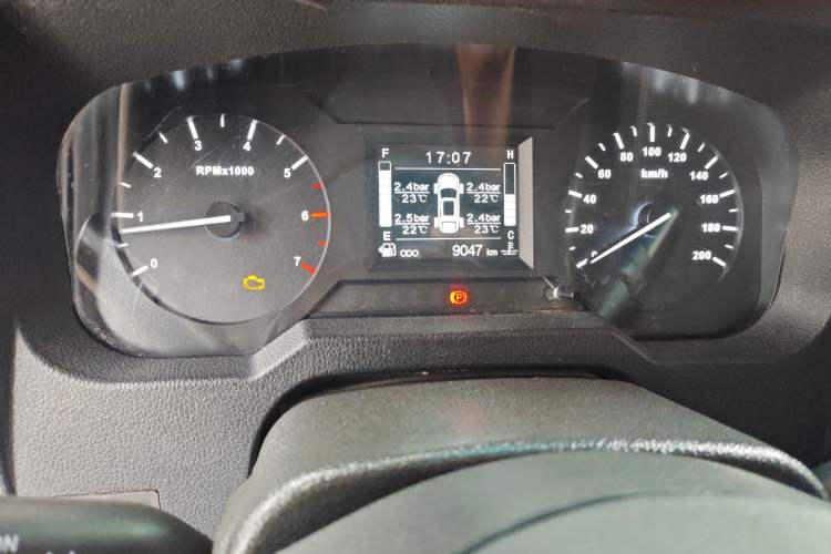 Used BAW 212 Classic 2023 Sniper 2.4T Manual Light-duty Model