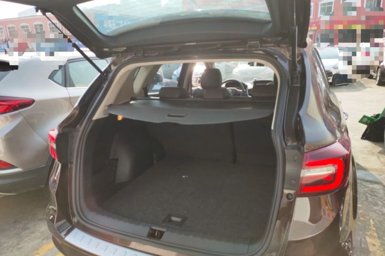 Used Dongfeng Aeolus AX7 2018 Classic 1.6T Automatic Luxury Model
