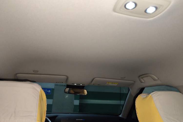 Used BYD Yuan UP 2025 Intelligent Driving Version 401 KM Dynamic Edition Headliner