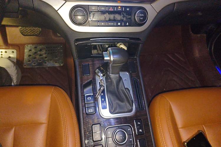 Used Haval H6 Coupe 2016 Blue Label 1.5T Automatic Two-Wheel Drive Elite Model
