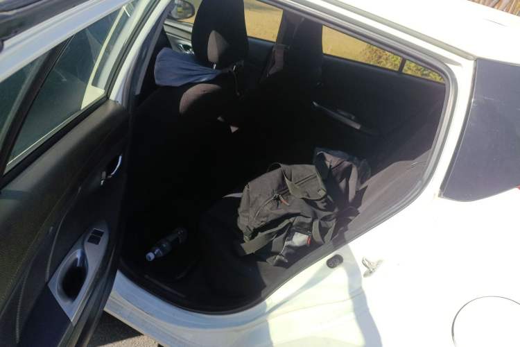 Used Toyota YARiS L Zhi Xuan 2015 1.5E Automatic Charm Edition
