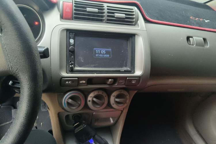 Used Honda City 2007 1.3L manual standard version
