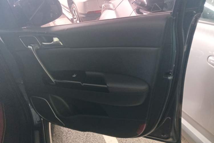 Used Kia KX5 2019 1.6T Automatic All-Wheel-Drive Luxury Edition