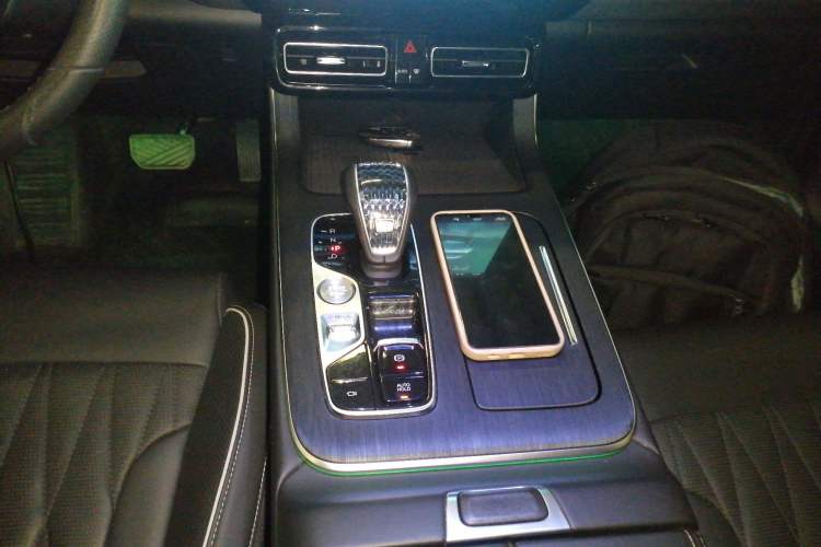 Used GAC Trumpchi GS8 2022 Flagship Series 2.0 TGDI Four-Wheel Drive Luxury Smart Connectivity Version (7 Seats)