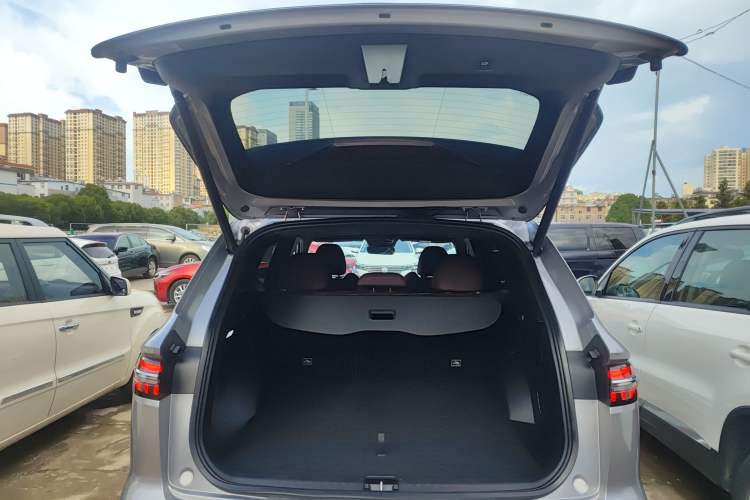 Used Geely Auto Monjaro L 2021 2.0TD DCT EVO Two-Wheel Drive Smart Luxury Version
