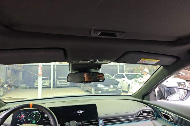 Used GAC Trumpchi EMPOW 2022 270T DCT J16 R-Style Track Edition Headliner