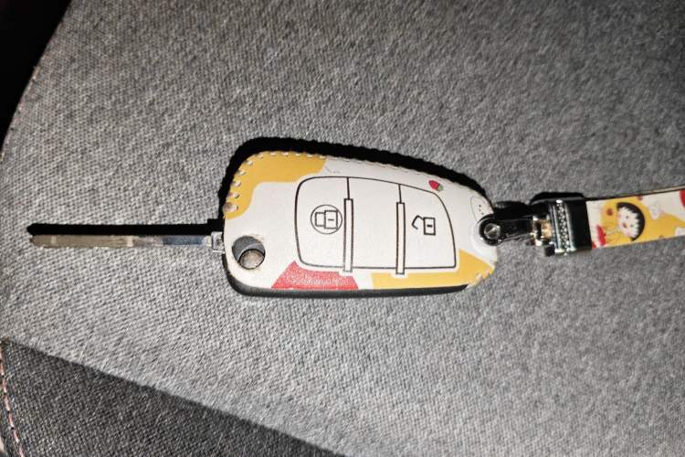 Used Chery QQ Ice Cream 2022 170km Sundae Phosphate Lithium-Ion
