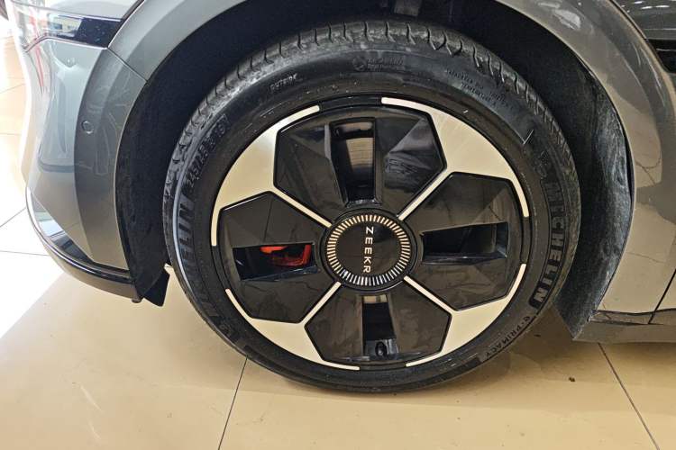 Used Zeekr 007 2024 Rear-Drive Intelligent Driving Version 75 kWh