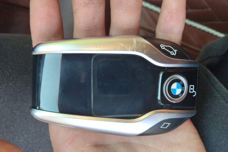 Used BMW 7 Series 2019 Restyled 740Li xDrive Executive M Sport Package Vehicle Key