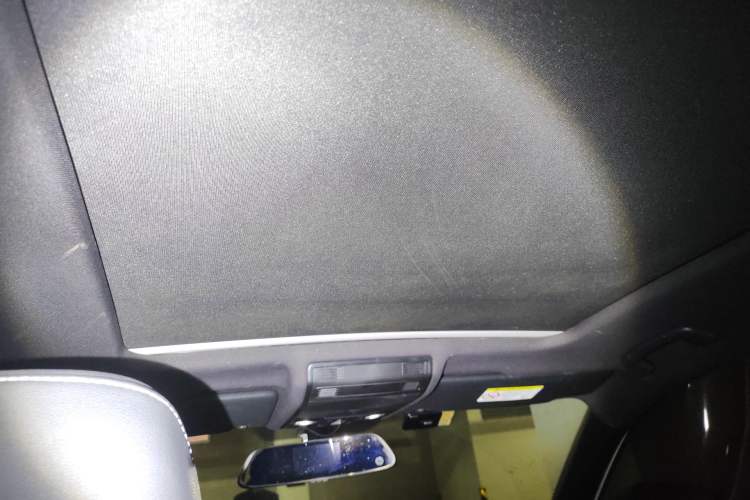 Used Volkswagen Tayron 2020 380TSI All-Wheel Drive R-Line Connected Version Headliner