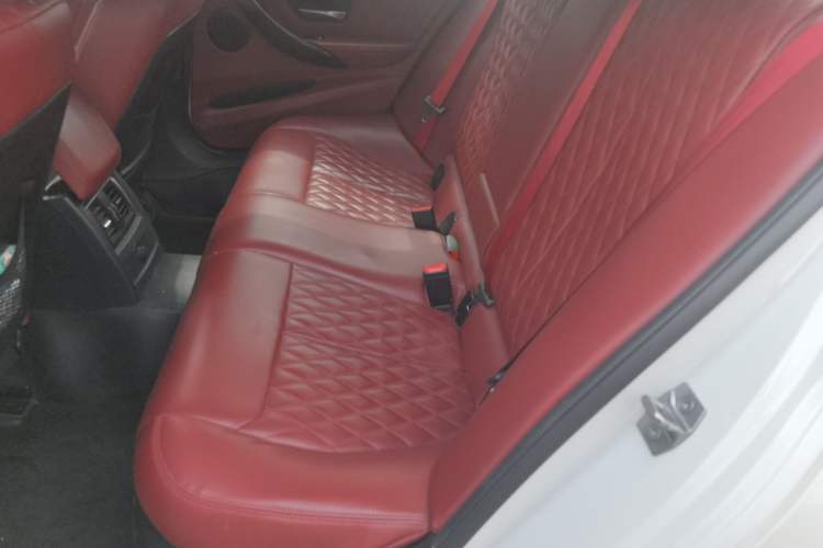 Used BMW 3 Series 2016 320i Fashion Model
