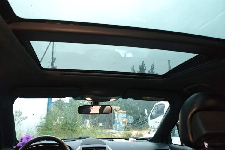 Used Lincoln MKC 2017 2.0T Two-Wheel Drive Deluxe Edition