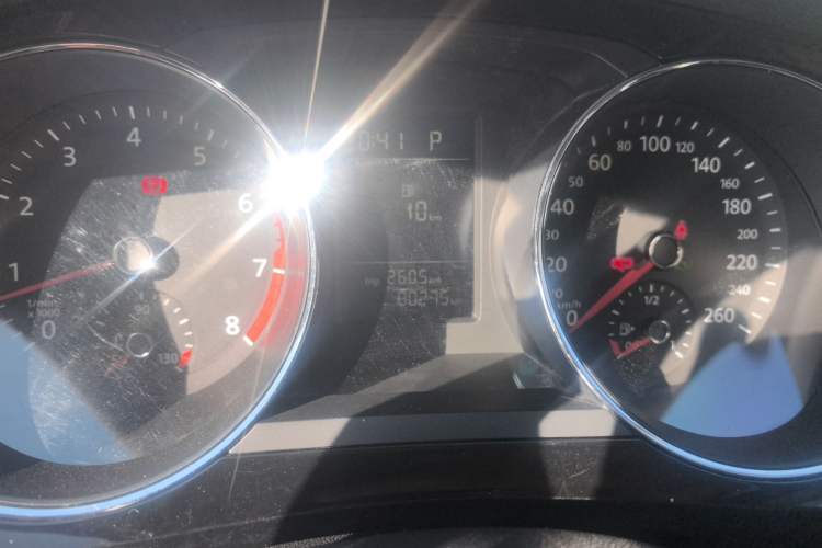 Used Volkswagen Sagitar 2016 230TSI 25th Anniversary Edition Instrument Cluster