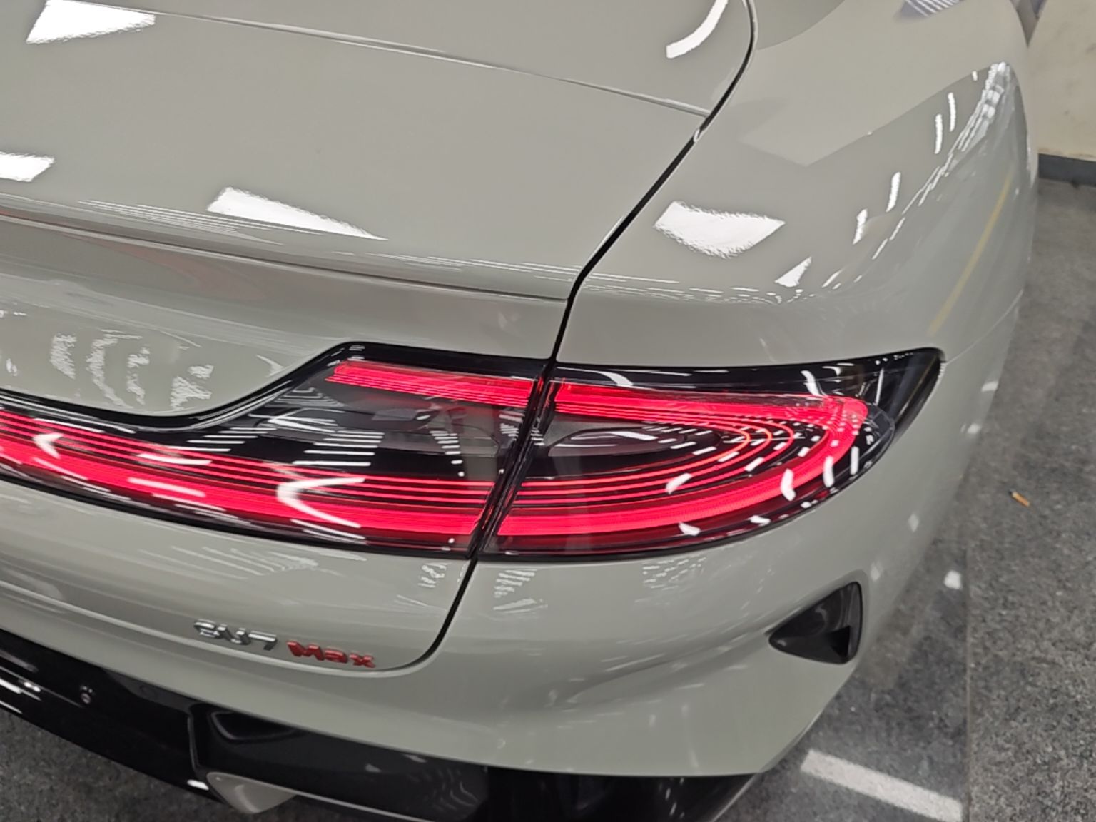 Xiaomi Auto SU7 2024 Four-Wheel Drive Ultra-Long Range Advanced Intelligent Driving Max Edition — снимка 9