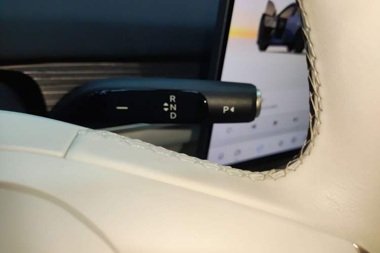 Used ONVO L60 2024 60 kWh All-Wheel Drive