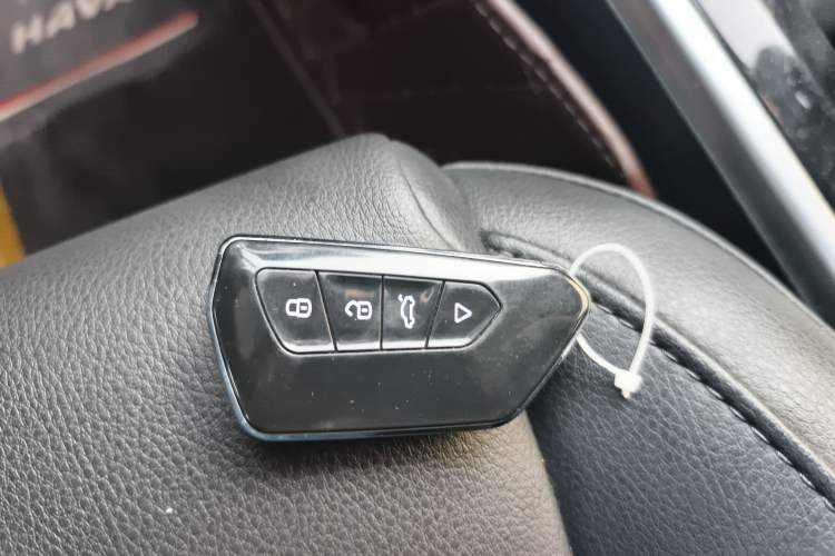 Used Haval H2 2016 Red-Label 1.5T Manual Two-Wheel Drive Luxury Model