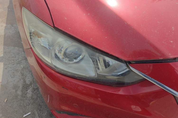 Used Mazda Atenza 2014 2.0L Blue Sky Luxury Edition Right Front Headlight