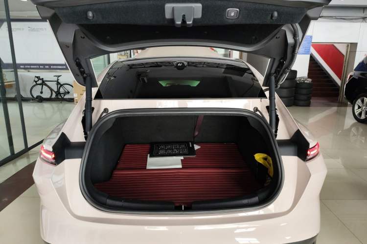 Used Nio ET5 2022 75 kWh
