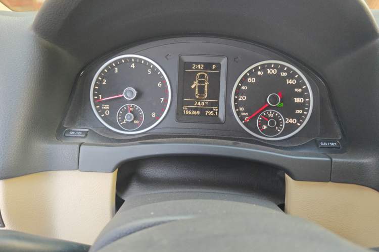 Used Volkswagen Tiguan L 2013 1.8 TSI Automatic Two-Wheel Drive Comfort Edition