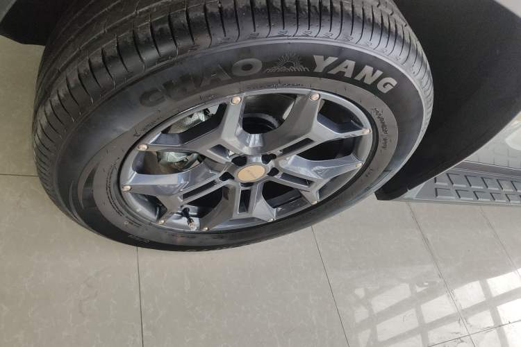 Used JETOUR Traveler 2025 2.0TD DCT XWD Cross-country Left Front Wheel Hub