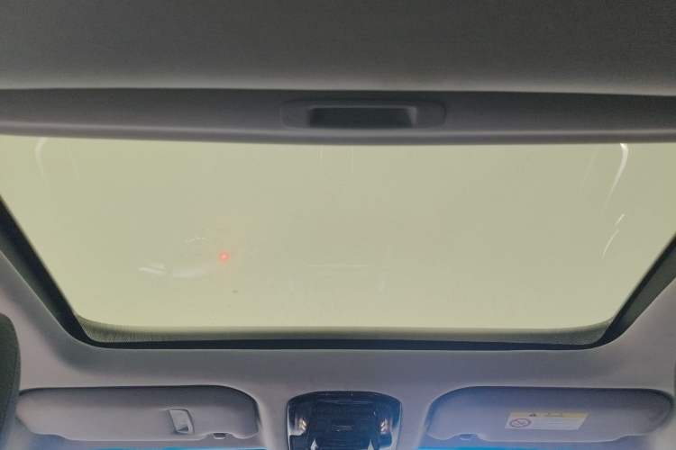 Used Toyota Harrier 2022 2.0L CVT Two-Wheel Drive Luxury Edition