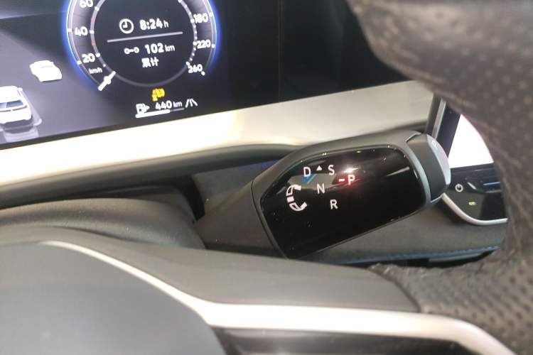 Used Volkswagen Teramont 2025 Tiguan Pro 450TSI Four-Wheel Drive Summit Edition