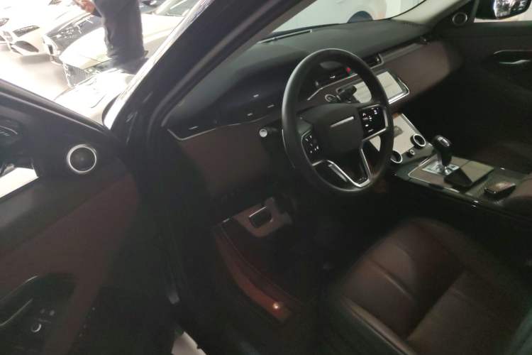 Used Land Rover Range Evoque 2023 Aurora L 249 PS Luxury Edition Driver Seat