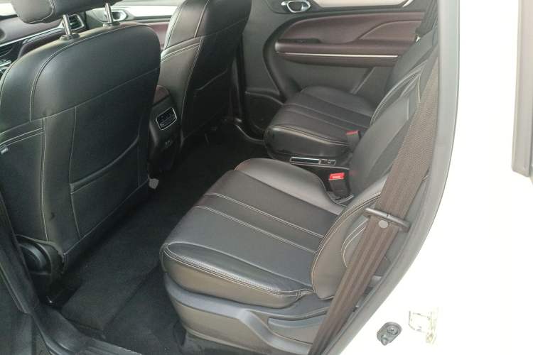 Used GAC Trumpchi M6 2021 PRO 270T DCT Luxury Edition
