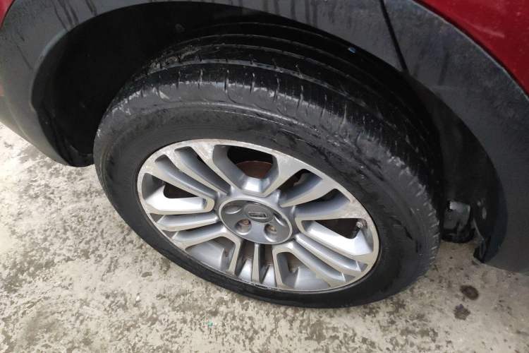 Used Qoros 5 2017 1.6T Automatic Prestige Model
