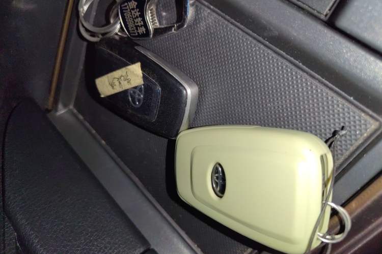 Used Toyota Camry 2019 2.0G Luxury Edition China VI Standard
