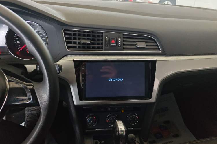 Used Volkswagen Lamando 2018 230TSI DSG Fashion Edition