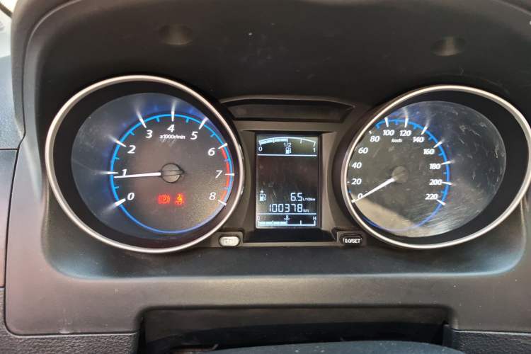 Used FORTHING Joyear X5 2015 1.6L Manual Luxury Model
