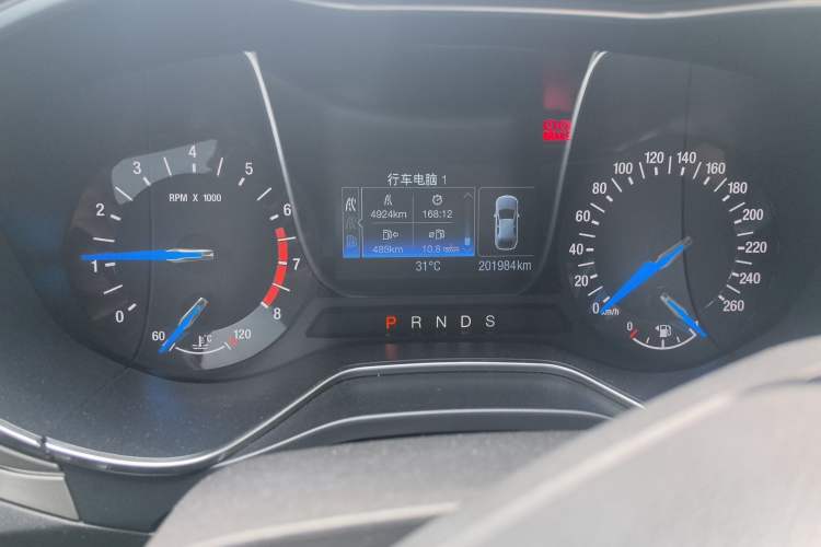 Used Ford Mondeo 2013 2.0L GTDi 200 Fashion Edition Odometer Close Up