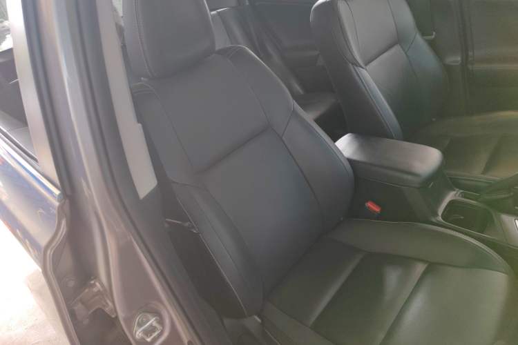 Used Toyota RAV4 2016 2.5L Automatic 4x4 Elite Edition