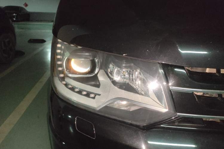 Used Volkswagen Multivan 2012 2.0 TSI Four-Wheel Drive Deluxe Edition