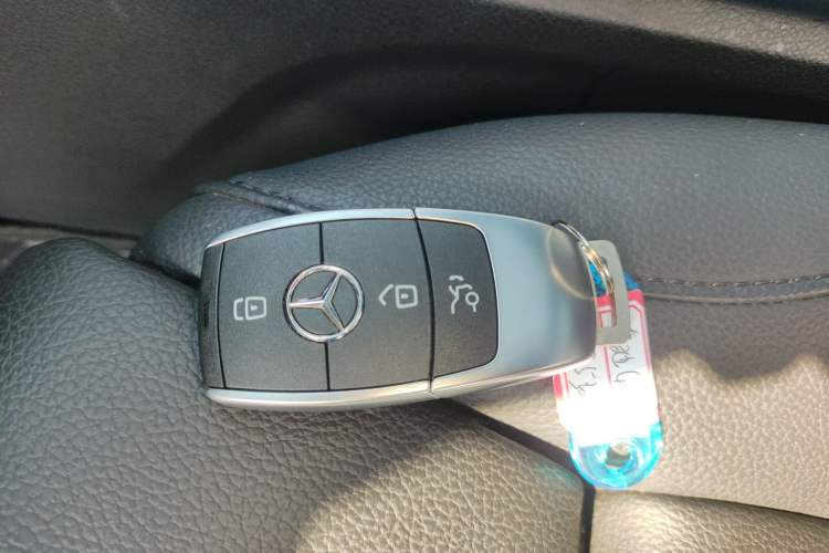 Used Mercedes-Benz GLB 2021 GLB 200 Fashion Model