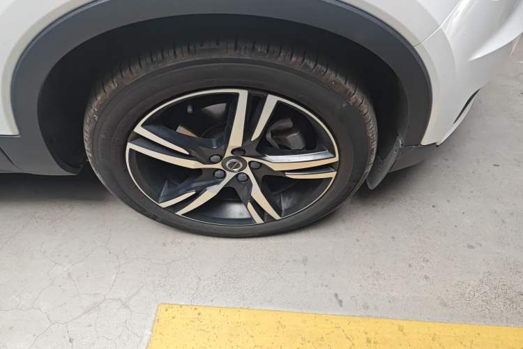 Used Volvo XC40 2021 T4 Four-Wheel Drive Smart & Sporty Edition