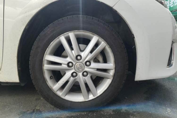 Used Toyota Corolla 2014 1.6L CVT GL-i