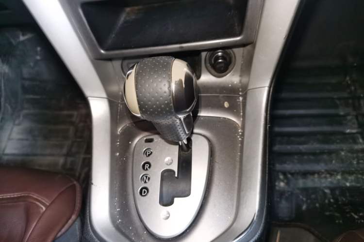 Used Venucia T70 2015 2.0L CVT Smart Edition