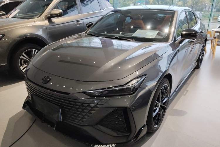 Used Changan UNI-V 2023 2.0T Leading-Speed Edition