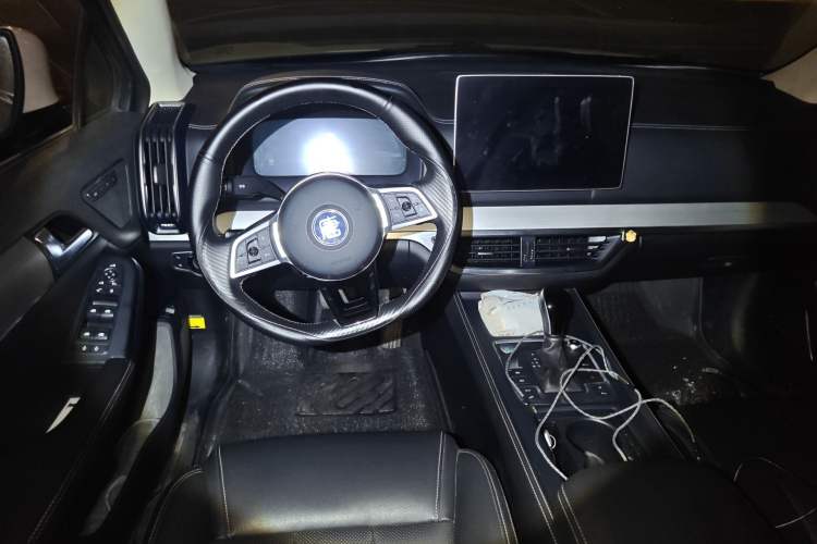 Used BYD Tang 2019 2.0T Automatic SmartConnect Luxury Version 5 Seats China VI Standard
