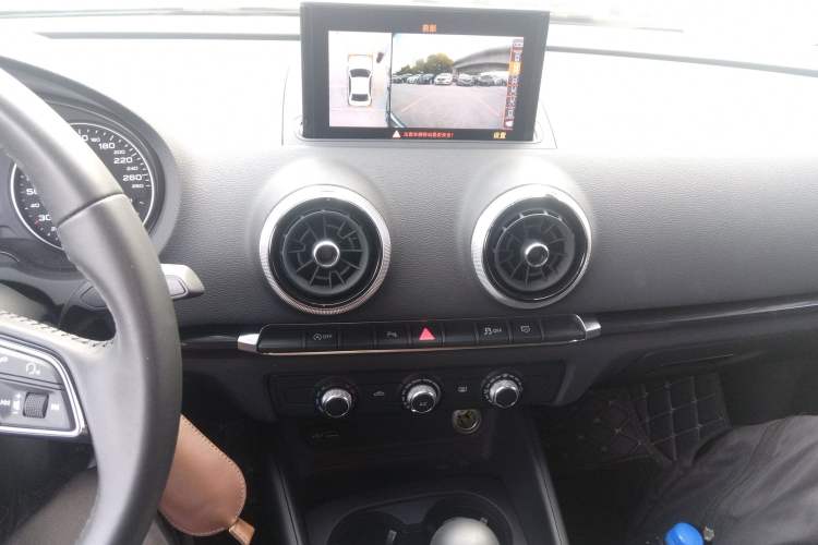 Used Audi A3 2020 Sportback 35 TFSI Fashion Edition China VI Emission Standard