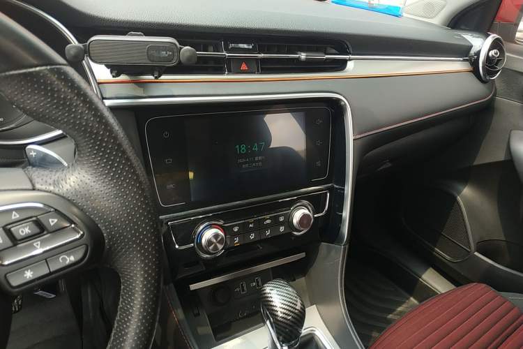 Used MG 6 2019 20T Automatic Starlight Edition Audio And AC Panel