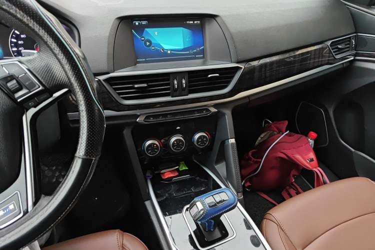 Used Haval H6 2018 Blue Label Sport Edition 1.5T Automatic Two-Wheel Drive Prestige Model