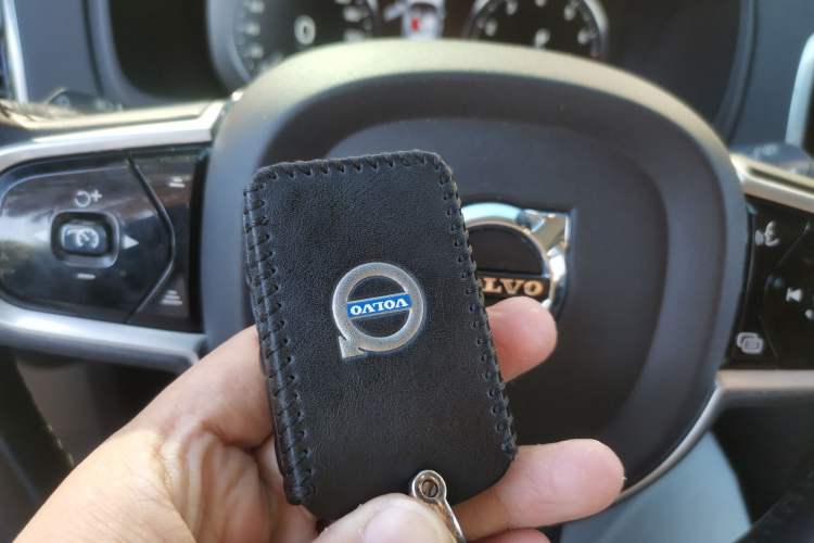 Used Volvo XC90 2019 T6 Zhiyi Edition 7-Seater China VI Standard
