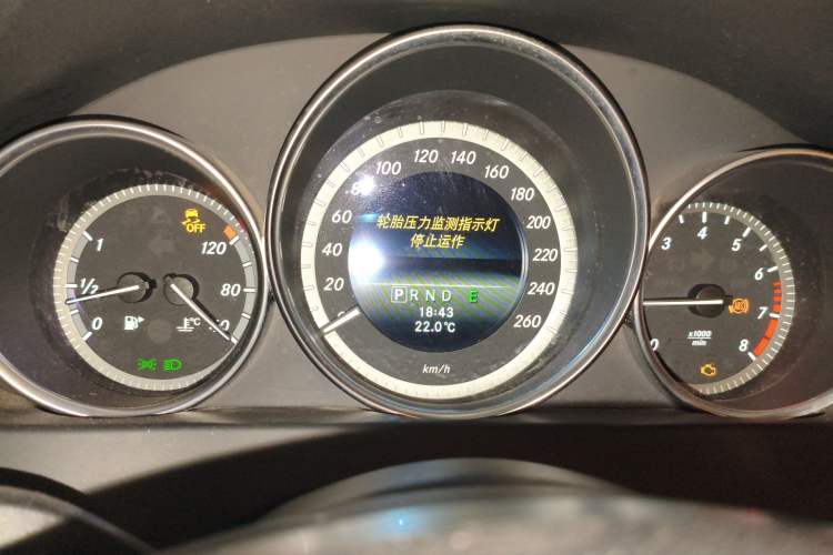 Used Mercedes-Benz C-Class 2013 C 180 Classic Grand Edition
