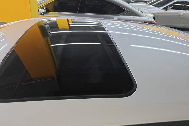 Used Toyota Levin 2022 185T CVT Luxury Edition
