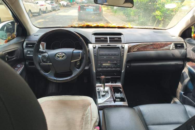 Used Toyota Camry 2015 2.0G Premier Edition