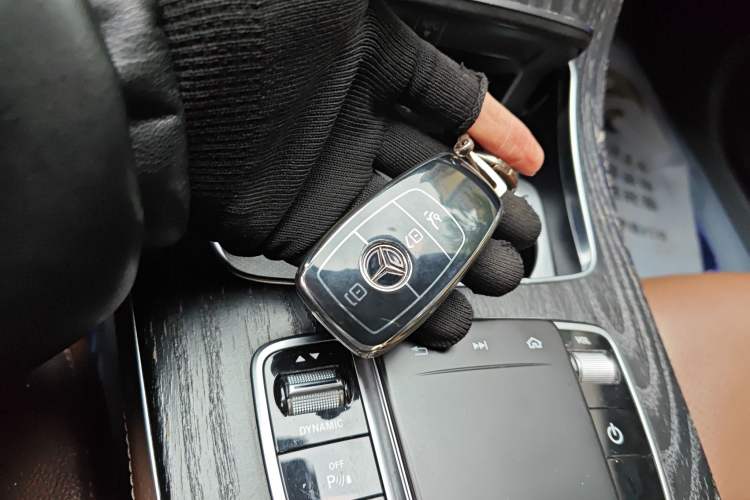 Used Mercedes-Benz E-Class 2019 Restyled E 300 L Sporty and Stylish Edition
