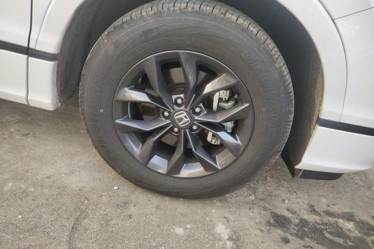 Used Honda Breeze 2025 240TURBO Two-Wheel-Drive Luxury Edition 5 Seats Right Front Wheel Hub